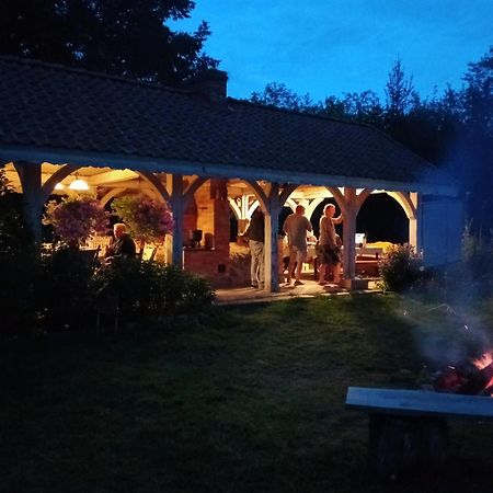 Dom Goscinny Ogluszka Pilec Kültér fotó